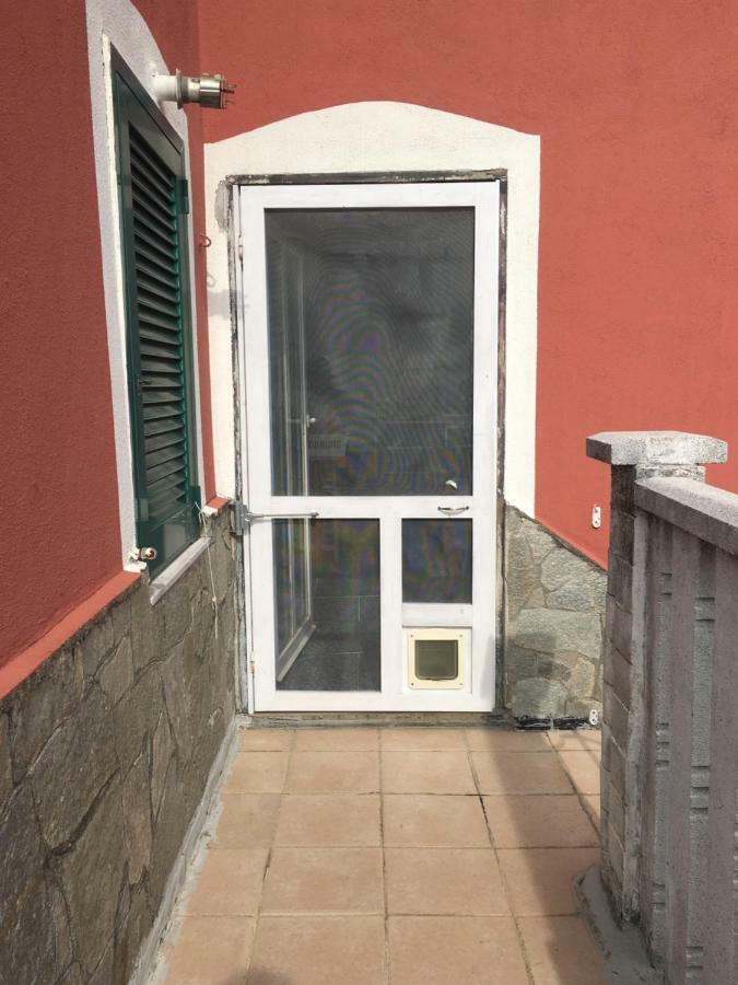 La Casa Di Zoe Uscio Exterior foto
